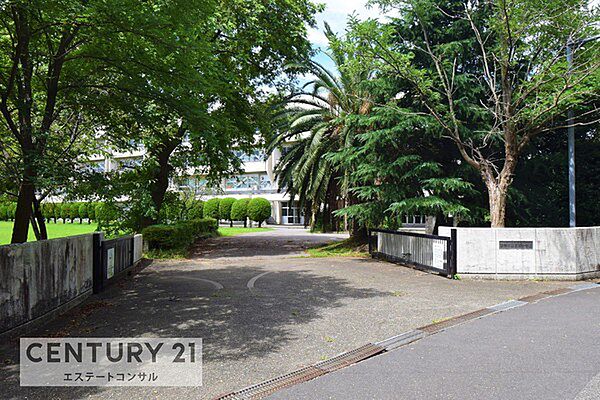 君津市立周西中学校まで1146m
