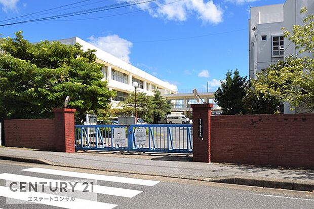 君津市立南子安小学校まで934m