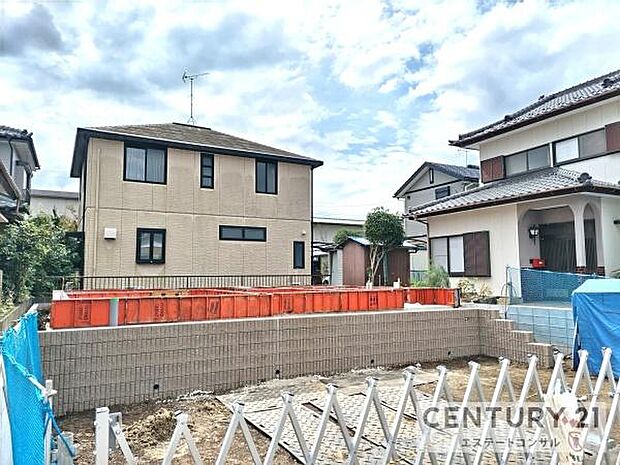 建築中です
