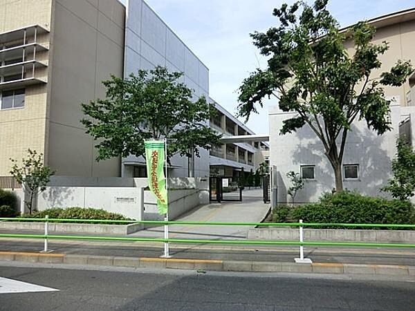 国分寺市立第四小学校まで300m