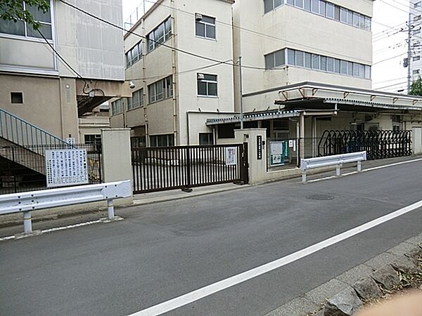 八王子市立第二小学校まで400m