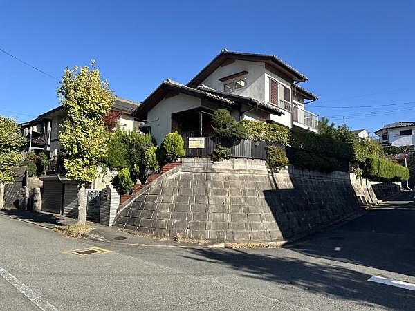 外観：327001642402