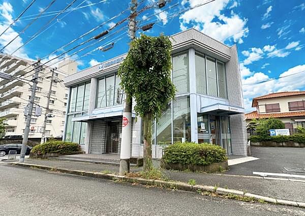 池田銀行光風台出張所まで163m