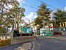 周辺：箕面市立萱野東小学校まで950m