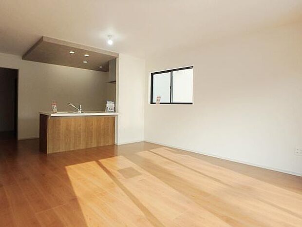 対面キッチンいつも家族の様子がわかります