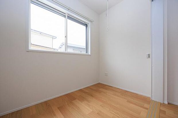 1階洋室！趣味の部屋などに！