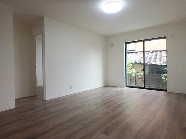 リビングを中心とした家族団らんのLDK