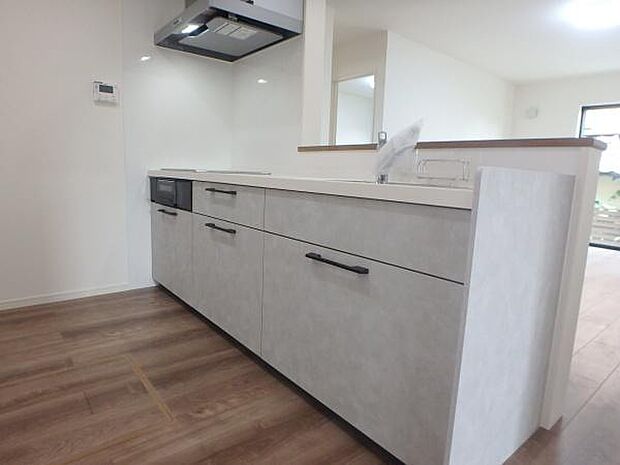 対面キッチンいつも家族の様子がわかります