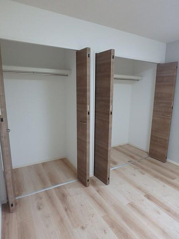 収納があるので部屋を広く使えます！