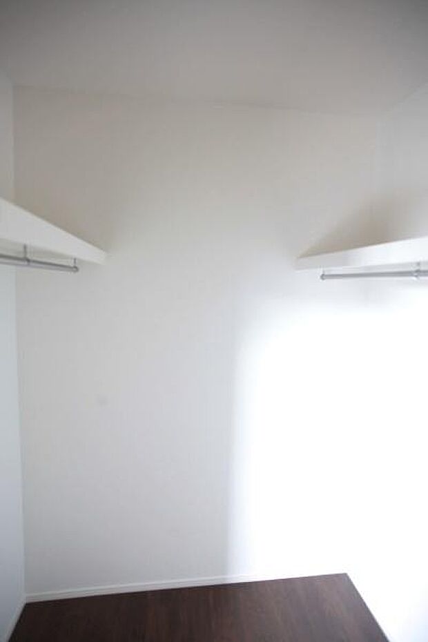 大容量のウォークインクローゼット！