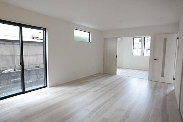 リビングを中心とした家族団らんのLDK