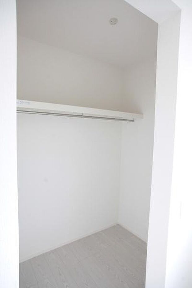 大容量のウォークインクローゼット！