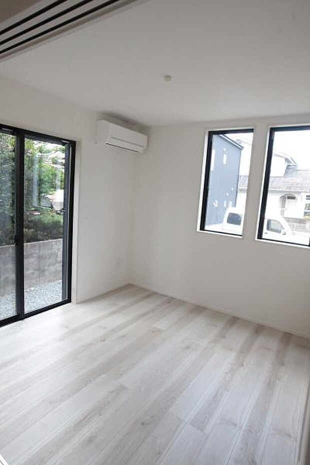 1階洋室！趣味の部屋などに！