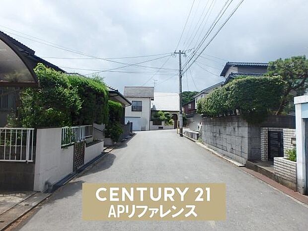 前面道路5m以上!ゆとりあります!