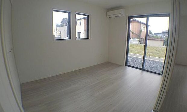 1階洋室!趣味の部屋などに!