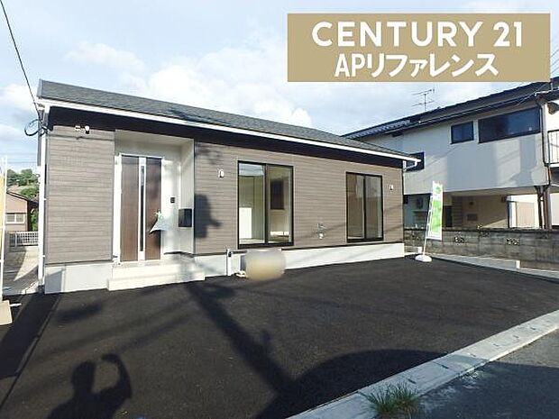 駐車場4台以上！