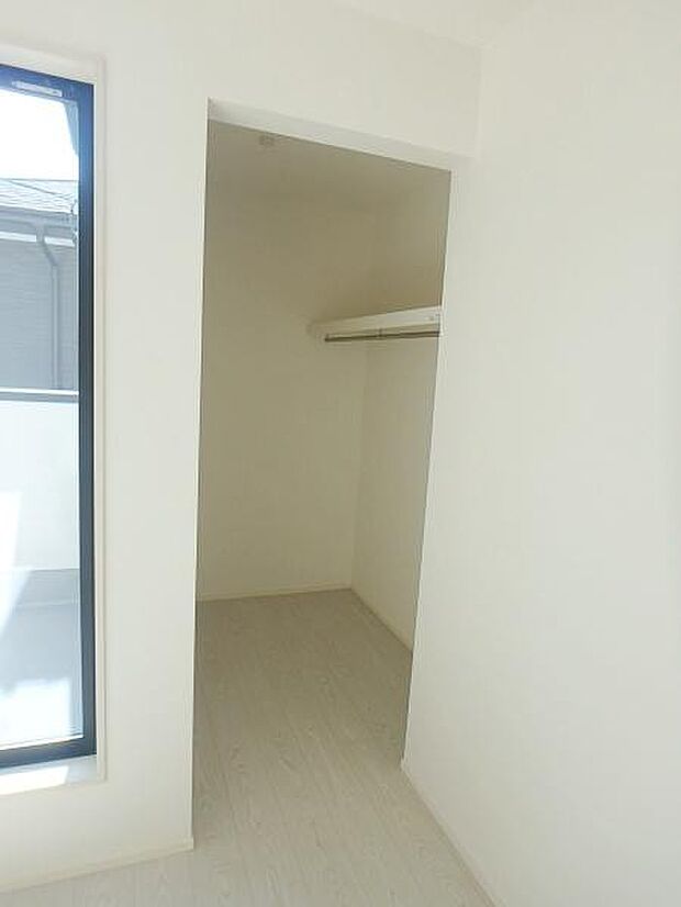 収納があるので部屋を広く使えます！