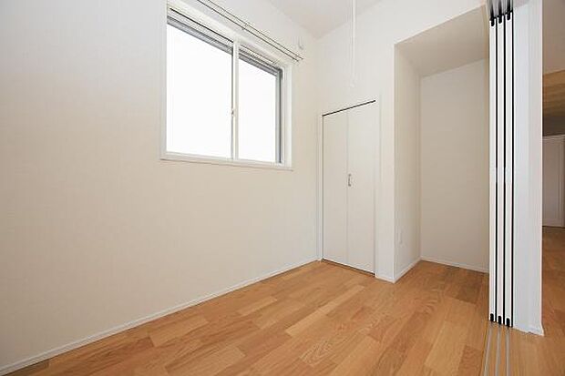 1階洋室！趣味の部屋などに！