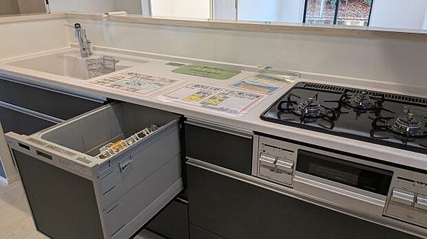 食器洗乾燥機付きで、家事の時間短縮!!