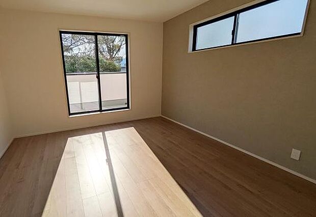 主寝室などにいかがでしょうか！