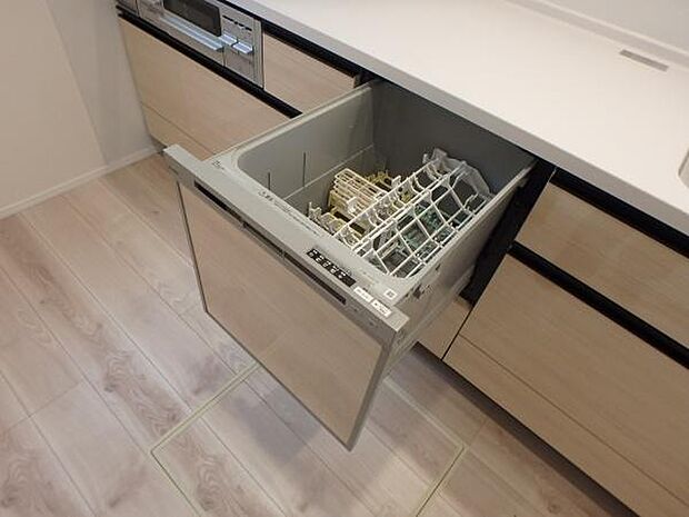 食器洗乾燥機付きで、家事の時間短縮!!
