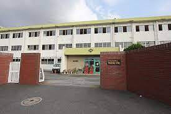 北九州市立木屋瀬小学校まで686m