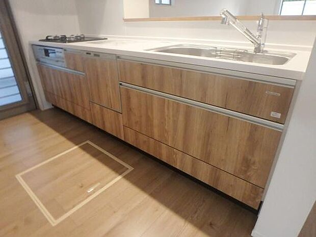 ゆとりあるキッチンで料理も楽しくなるはず