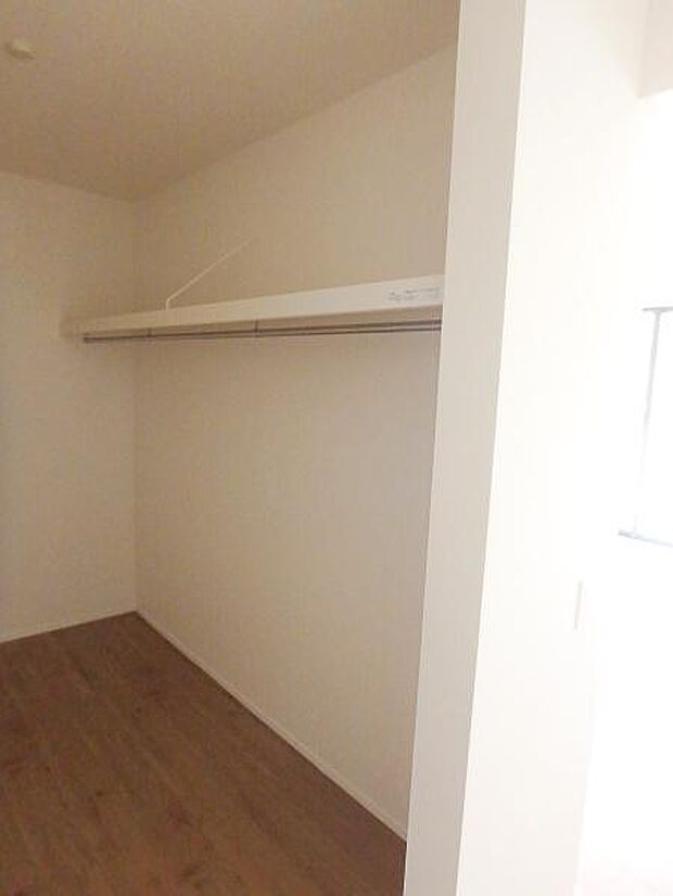 大容量のウォークインクローゼット!