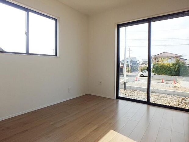 1階洋室！趣味の部屋などに！