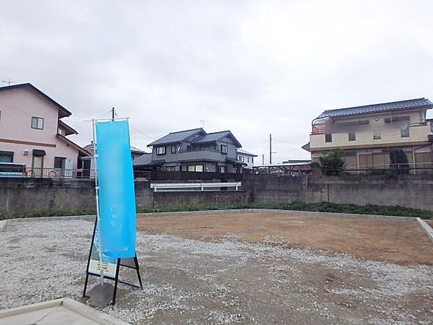 現在建築中です!