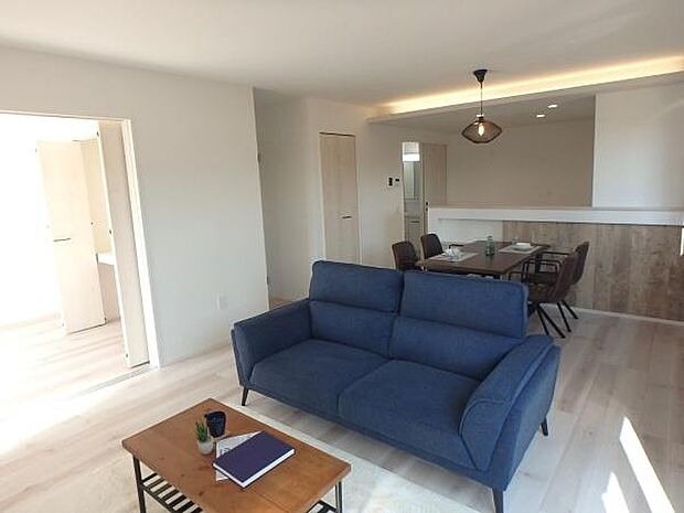 対面キッチンいつも家族の様子がわかります