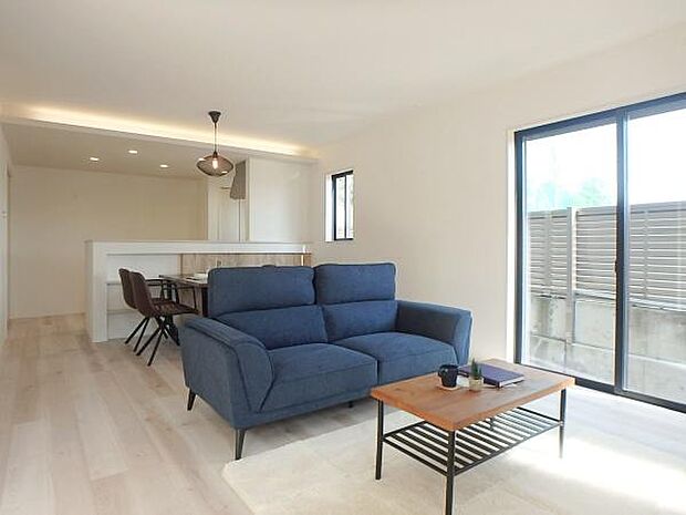 リビングを中心とした家族団らんのLDK