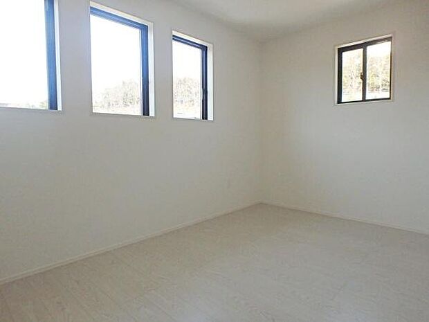 子供部屋などにいかがでしょうか！