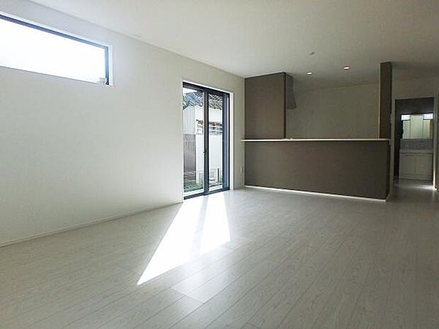 対面キッチンいつも家族の様子がわかります