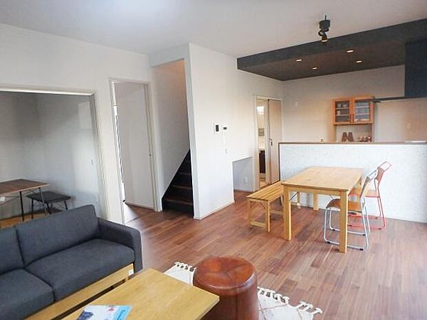 対面キッチンいつも家族の様子がわかります