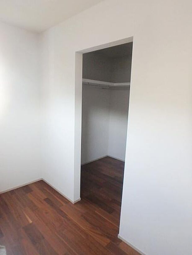 大容量のウォークインクローゼット！