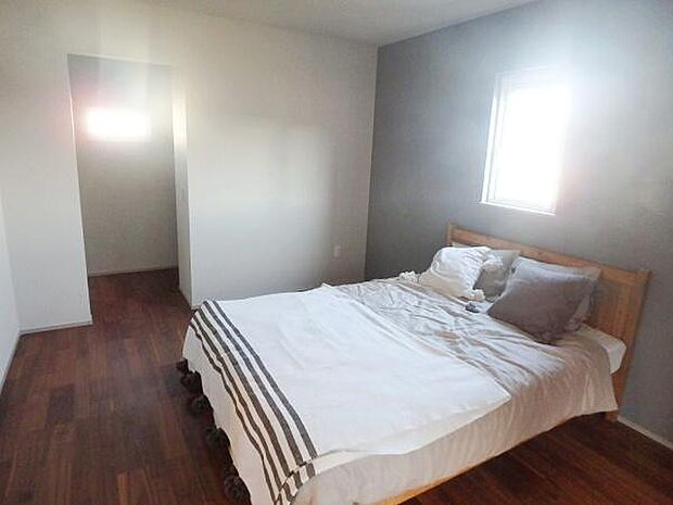 主寝室などにいかがでしょうか！