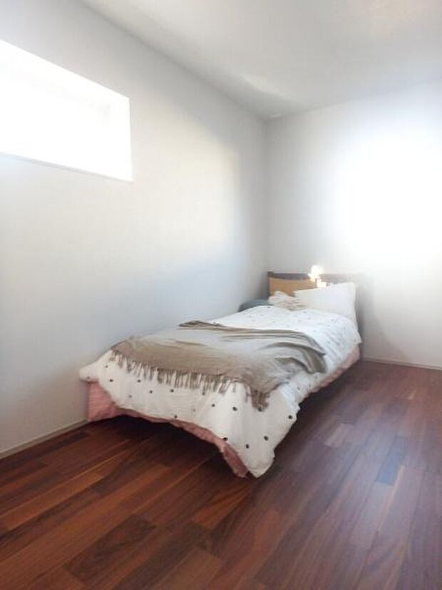 子供部屋などにいかがでしょうか!