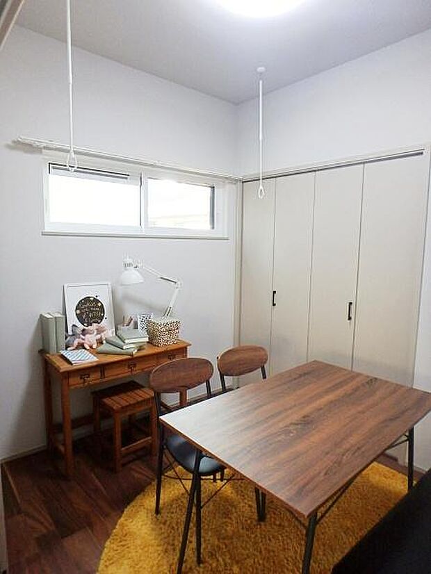 1階洋室!趣味の部屋などに!