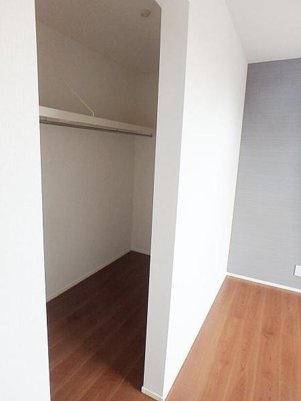 大容量のウォークインクローゼット!