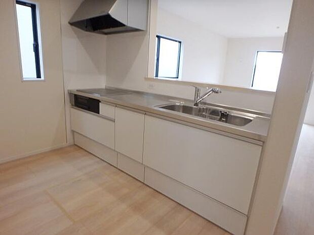 ゆとりあるキッチンで料理も楽しくなるはず