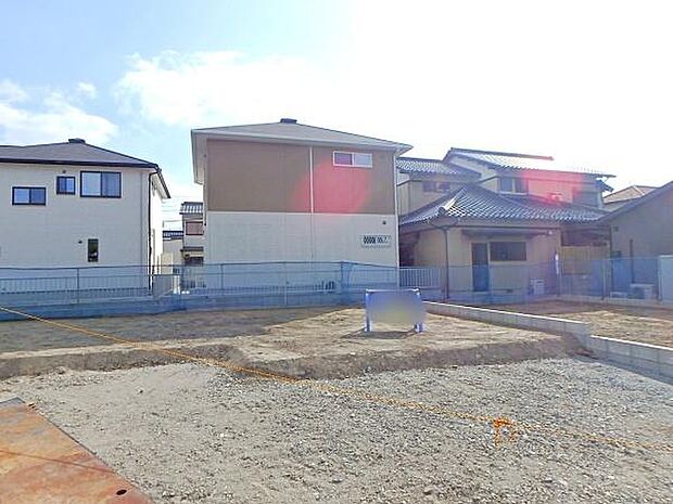 現在建築中です！