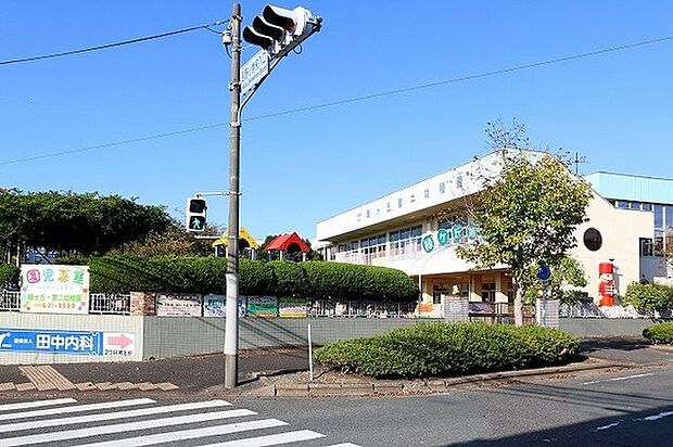 緑ケ丘第二幼稚園まで535m