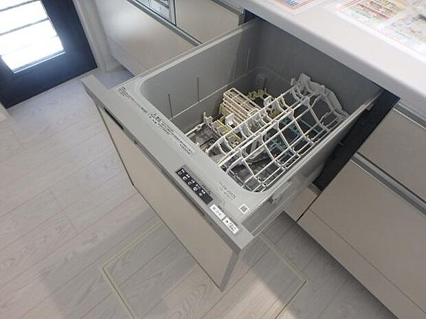 食器洗乾燥機付きで、家事の時間短縮！！