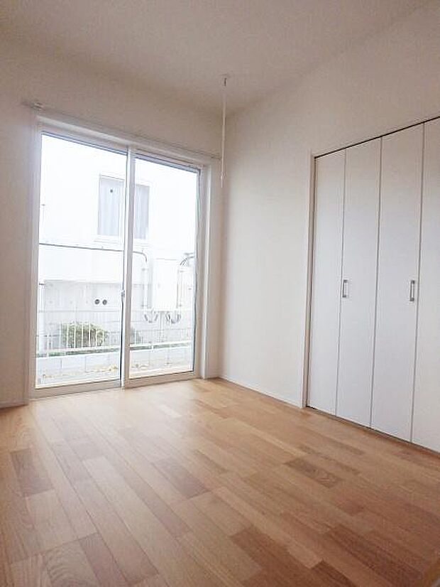 1階洋室!趣味の部屋などに!