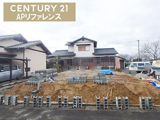 現在建築中です!