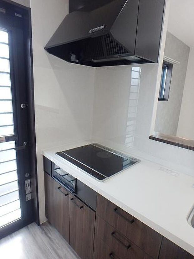 IHコンロで、小さなお子様も安心!