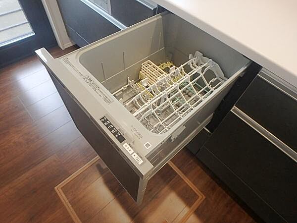 食器洗乾燥機付きで、家事の時間短縮！！