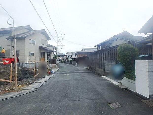 車通りも少ない前面道路！