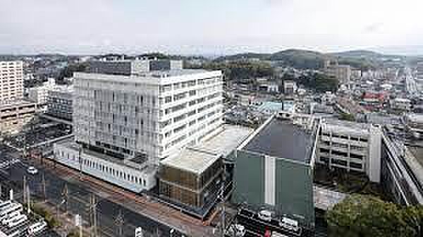 飯塚市役所まで1964m
